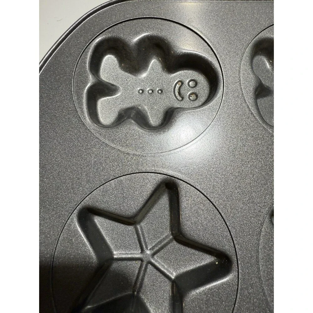 Wilton Christmas Cookie Pan Snowman Star Snowflake Jello Candy Mold Tray Set 2